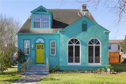 3200 St Peter Street