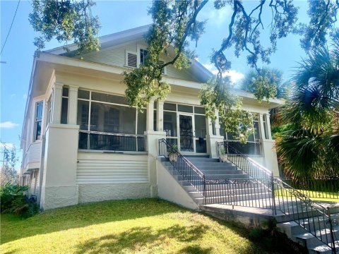 3539 Napoleon Avenue